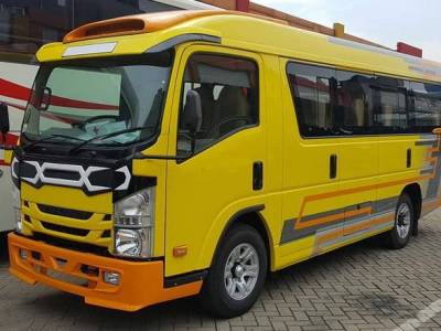 Sewa Minibus Elf Giga Harga Termurah Di Malang