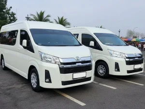 Sewa Hiace Semarang untuk perjalanan rombongan
